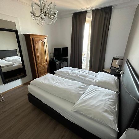 Hotel Splendid มงเทรอซ์ ภายนอก รูปภาพ